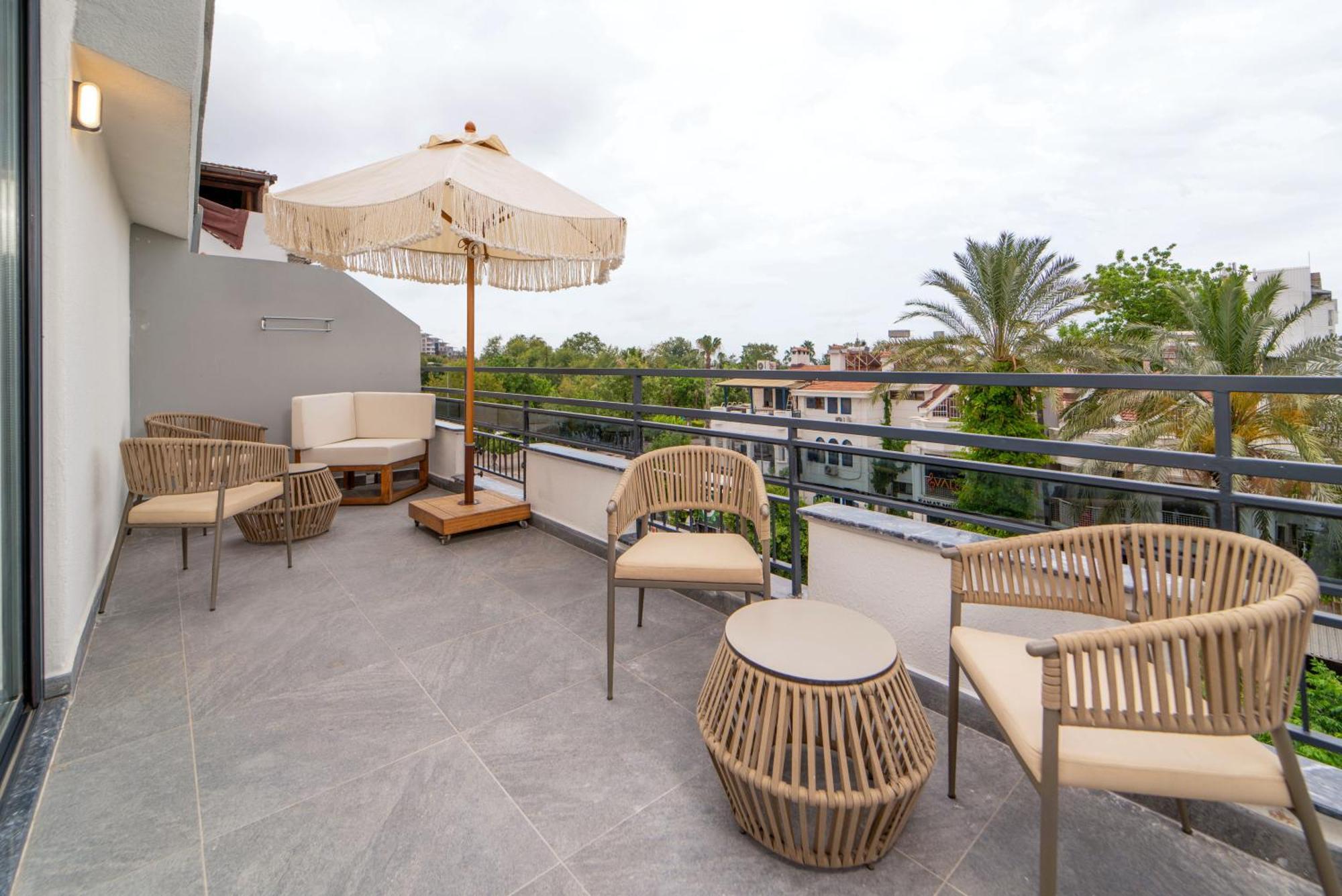Deniz Boutique Hotel أنطاليا المظهر الخارجي الصورة