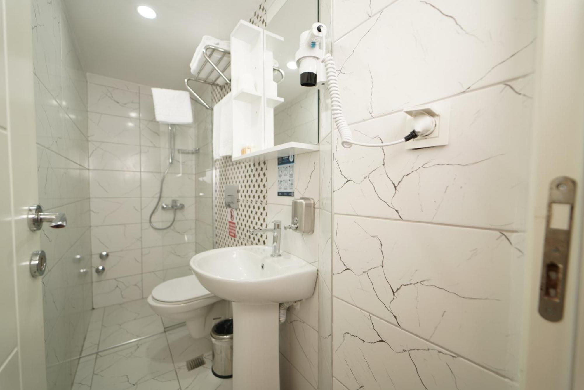 Deniz Boutique Hotel أنطاليا المظهر الخارجي الصورة